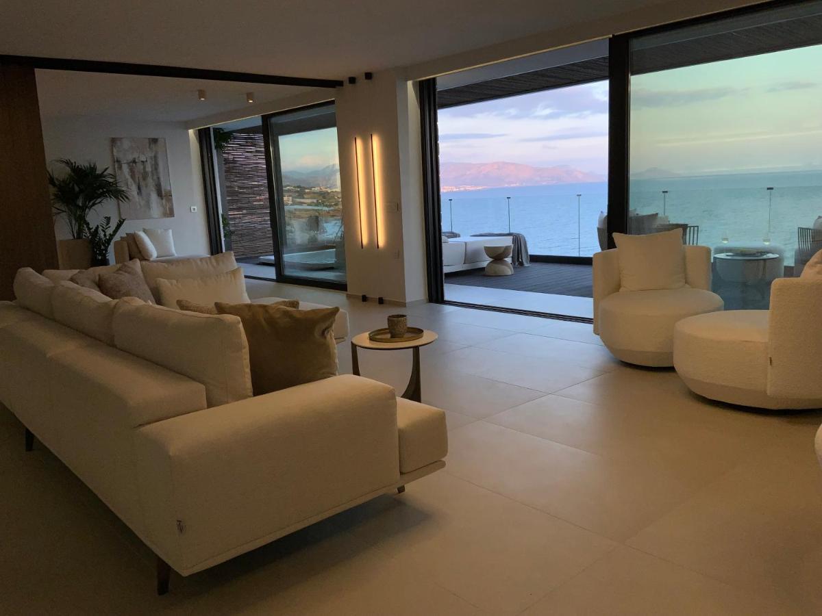 Mystique Luxury Suite Achlia Exterior foto